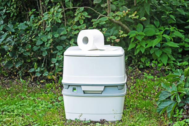 Best Portable restroom trailer rental  in Alton, IA