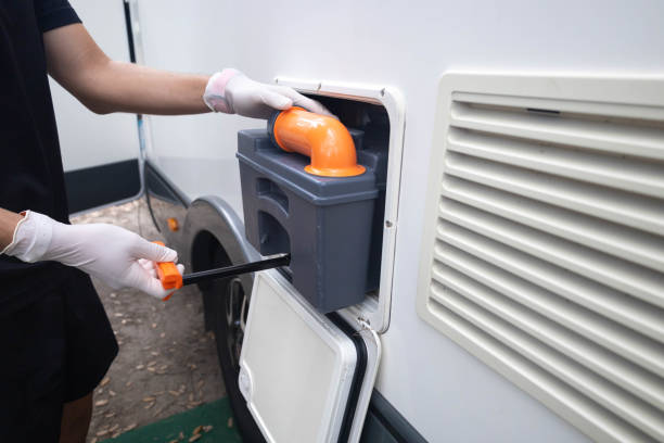 Portable Toilet Options We Offer in Alton, IA